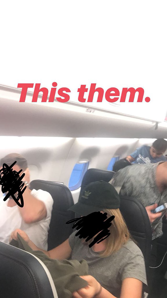 Woman Live-Tweets Two Complete Strangers Flirting On A Plane, Doesn't Expect It Would Escalate Like This Woman Live-Tweets Two Complete Strangers Flirting On A Plane, Doesn't Expect It Would Escalate Like This