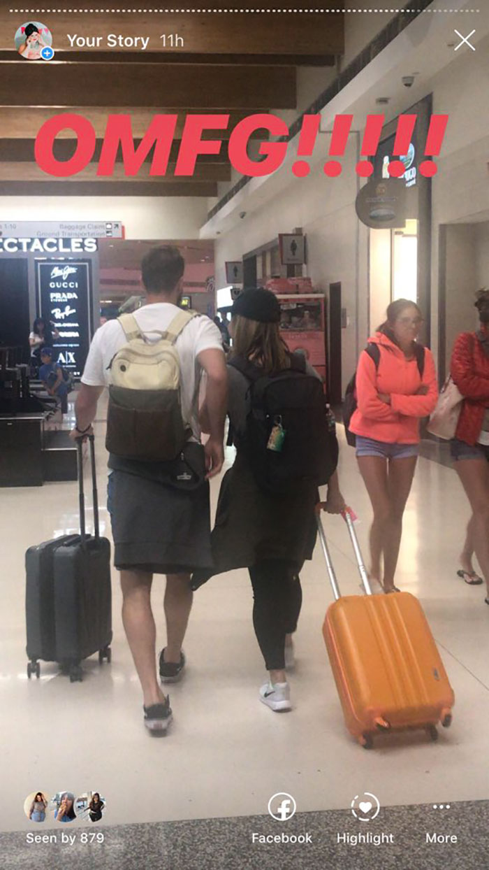 Woman Live-Tweets Two Complete Strangers Flirting On A Plane, Doesn't Expect It Would Escalate Like This Woman Live-Tweets Two Complete Strangers Flirting On A Plane, Doesn't Expect It Would Escalate Like This