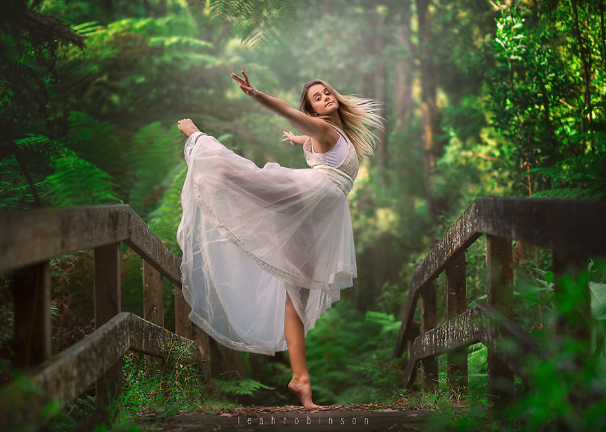 Australian Photographer Takes Incredible Images Of Young Dancers In Nature, And The Results Are Stunning
