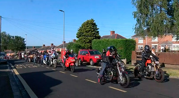 A Girl Who’s Been Bullied Since She Was 7 Storms The Prom With The Most Badass Escort A Girl Who’s Been Bullied Since She Was 7 Storms The Prom With The Most Badass Escort