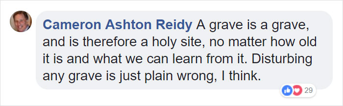 Archaeologists Found A Massive Black Coffin In Egypt, And The Internet Is Freaking Out Archaeologists Found A Massive Black Coffin In Egypt, And The Internet Is Freaking Out