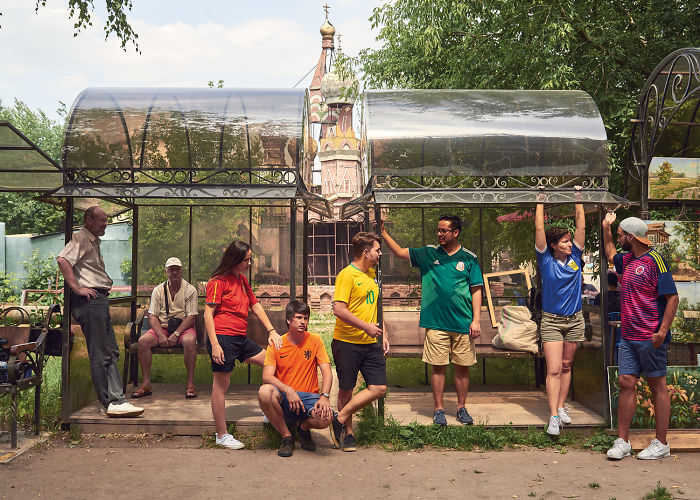 Internet Is Applauding The Genius Way These Activists Troll Russia&rsquo;s Anti-Gay Laws