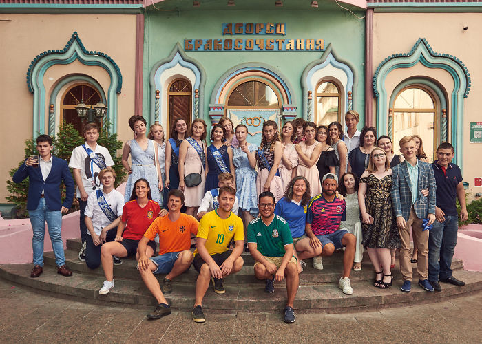 Internet Is Applauding The Genius Way These Activists Troll Russia&rsquo;s Anti-Gay Laws