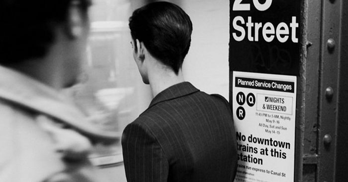 I Photographed The Loneliness In New York, And Here Are My Best 18 Photos