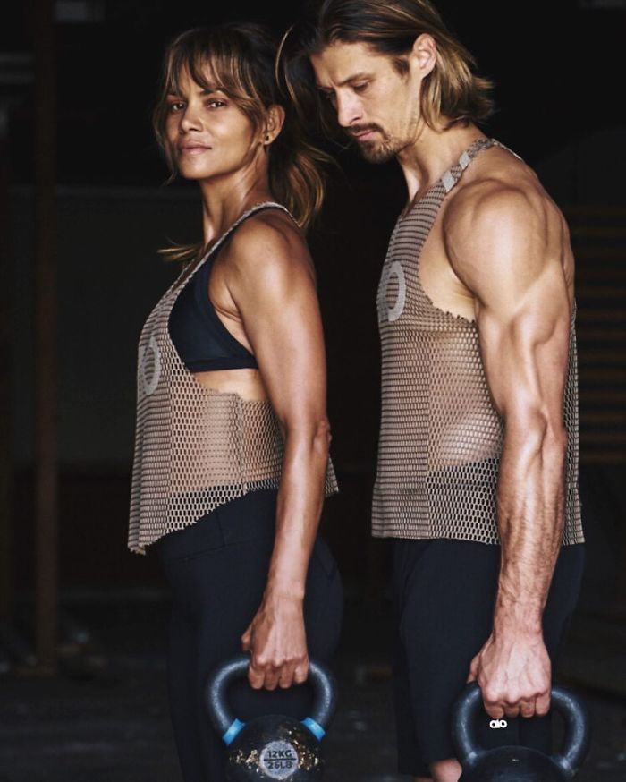 Halle Berry Turns 52 Today, Reveals How She Manages To Look Like 25 Halle Berry Turns 52 Today, Reveals How She Manages To Look Like 25