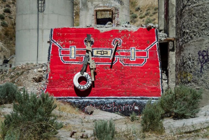 Street Artist Creates ‘Valley Of Secret Values’ By Transforming Crumbling Concrete Structures Into Designer Bags Street Artist Creates ‘Valley Of Secret Values’ By Transforming Crumbling Concrete Structures Into Designer Bags