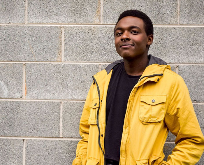 Passengers Won't Stop Complimenting This Uber Driver's Music, So He Reveals How He Sorted People Into 11 Categories