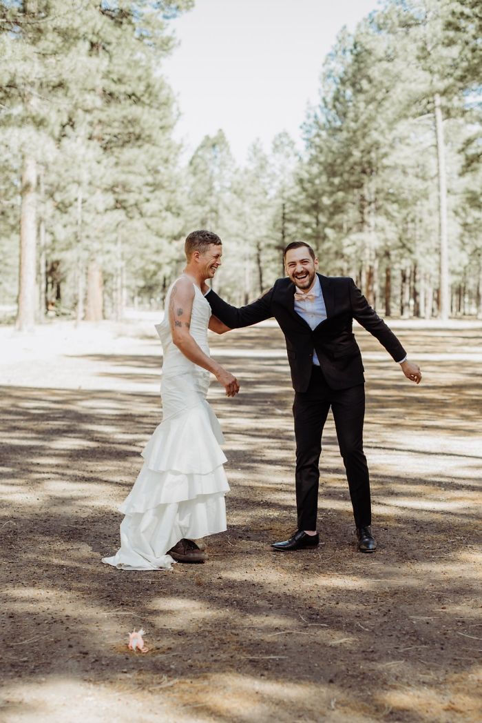 Bride Sends Her Brother For 'First Look' Instead Of Her, And The Groom's Reaction Is Priceless Bride Sends Her Brother For 'First Look' Instead Of Her, And The Groom's Reaction Is Priceless