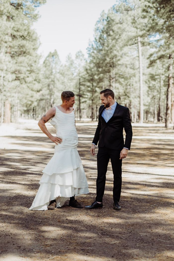 Bride Sends Her Brother For 'First Look' Instead Of Her, And The Groom's Reaction Is Priceless Bride Sends Her Brother For 'First Look' Instead Of Her, And The Groom's Reaction Is Priceless