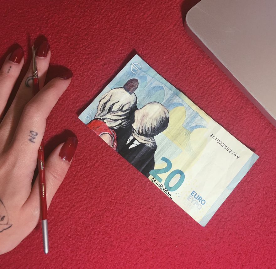 Mari Roldán The Young Artist Who Paints On Money