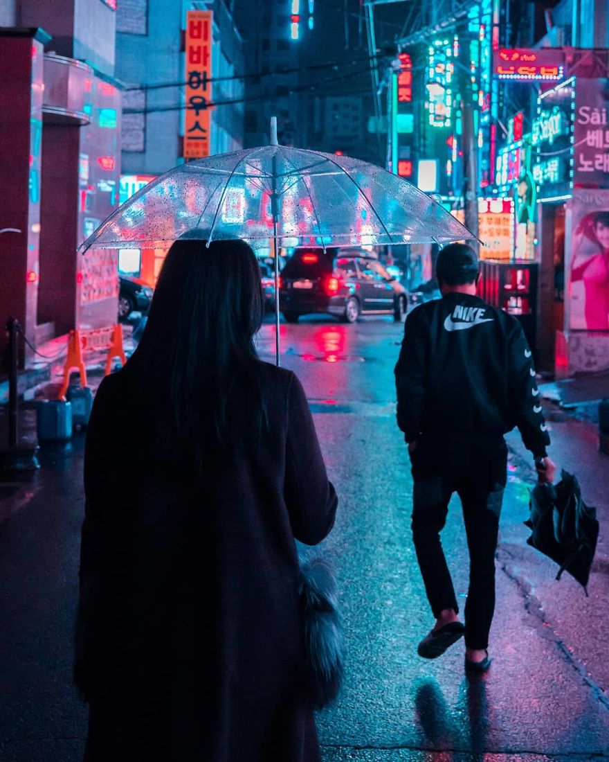 20+ Photos From Neon Hunting In A Cyberpunk City Tour