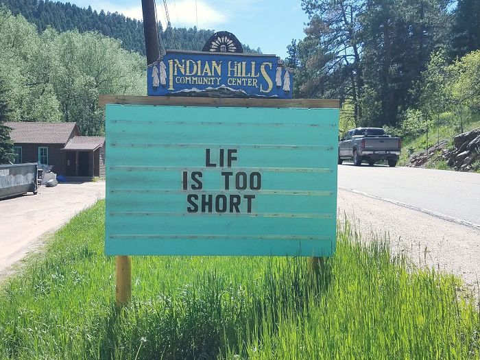 Indian Hills Sign
