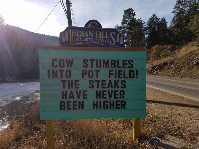 Indian Hills Sign