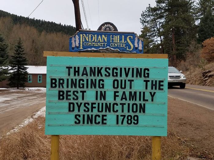 Indian Hills Sign