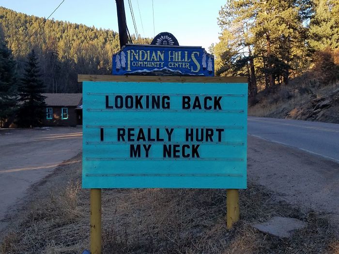 Indian Hills Sign