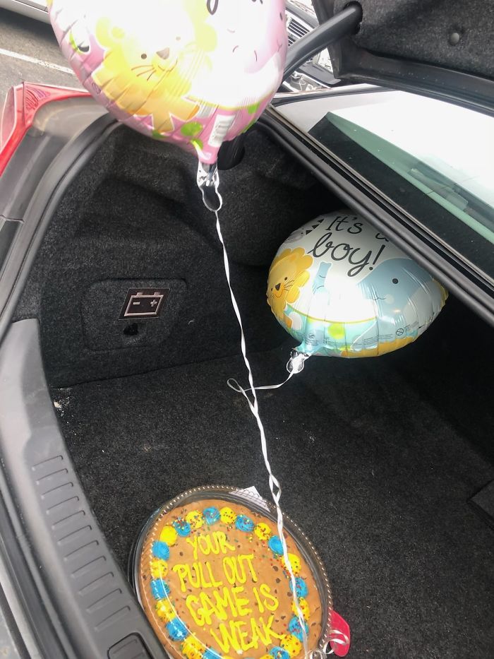 One Of My Friends Gave Her Husband A Cake To Let Him Know They're Expecting