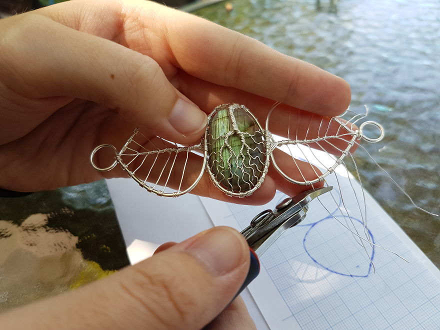 How Did I Make This Labradorite Bracelet