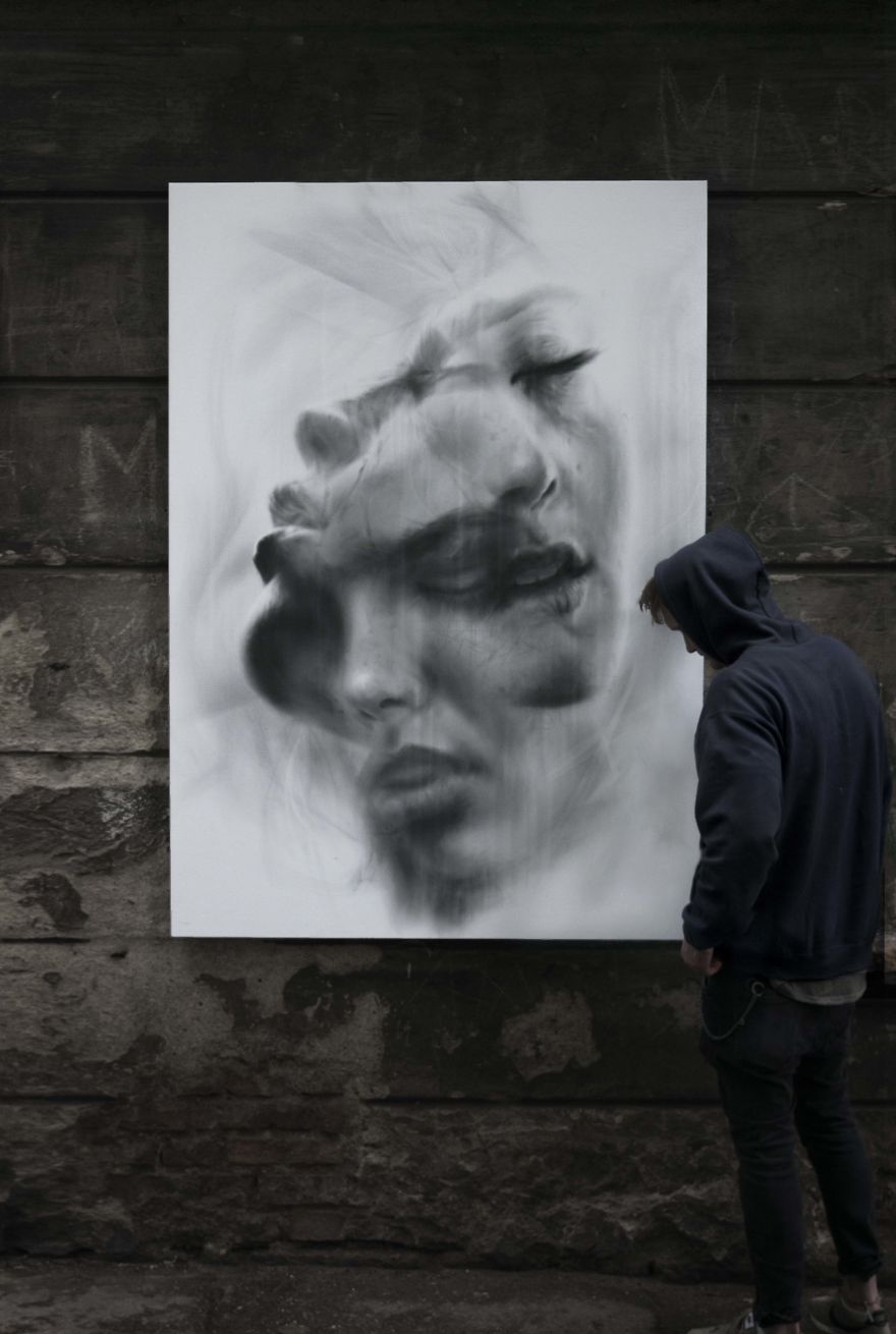 Artist Makes Etheric Oil Paintings That Will Blow Your Mind Artist Makes Etheric Oil Paintings That Will Blow Your Mind