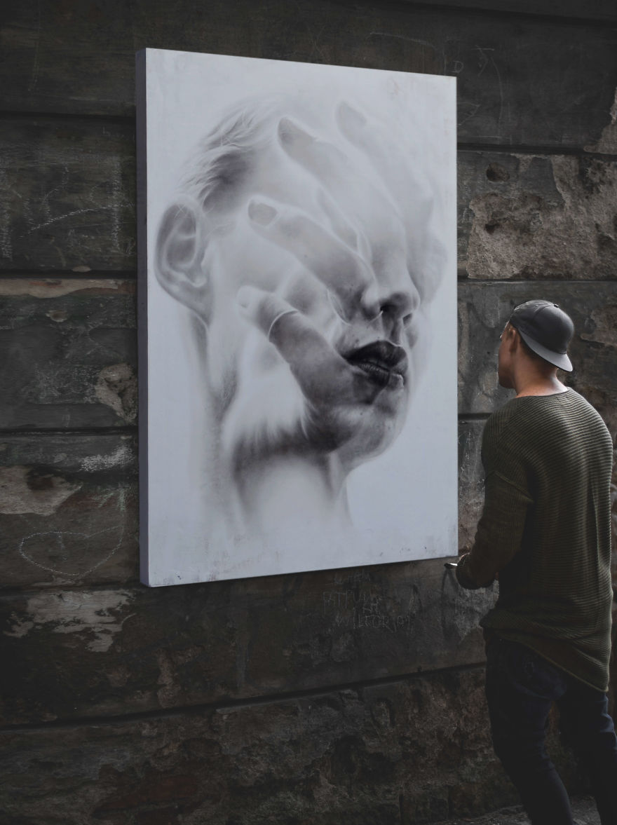 Artist Makes Etheric Oil Paintings That Will Blow Your Mind Artist Makes Etheric Oil Paintings That Will Blow Your Mind