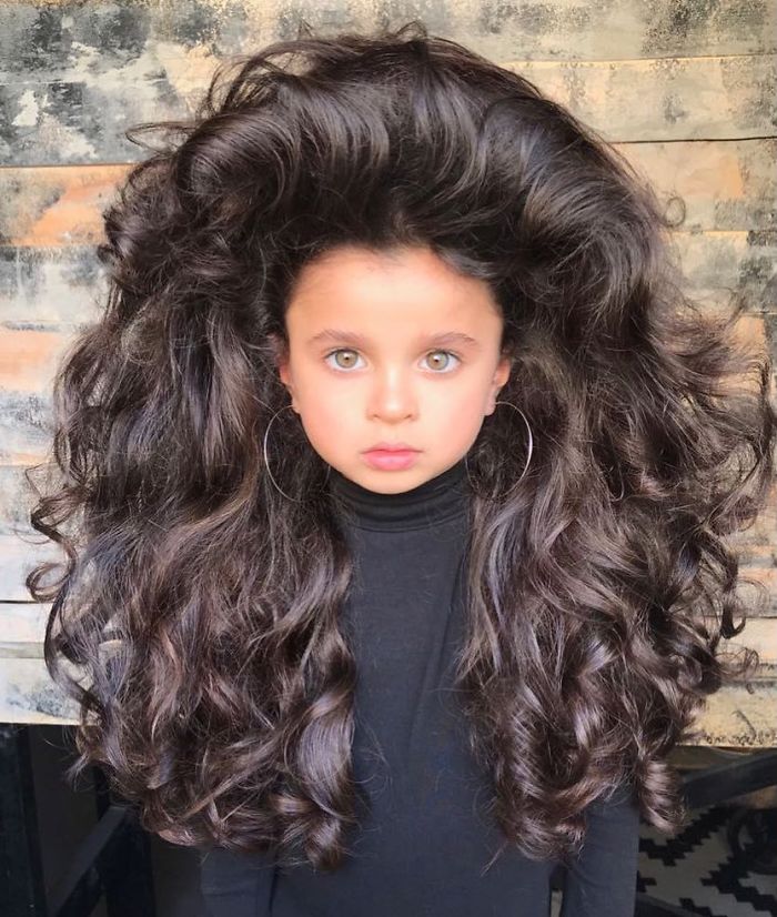 5-Year-Old Wins The Hearts Of 53k Instagram Followers With Her Huge Hair But Some People Are Concerned 5-Year-Old Wins The Hearts Of 53k Instagram Followers With Her Huge Hair But Some People Are Concerned