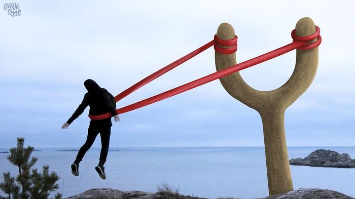 Meet Geeohsnap - The Guy Who Lives In His Own Fantasy World.