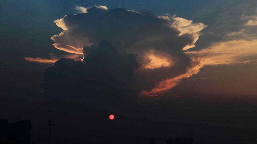 Clouds Above China Take Over The Sky In The Most Romantic Way Clouds Above China Take Over The Sky In The Most Romantic Way