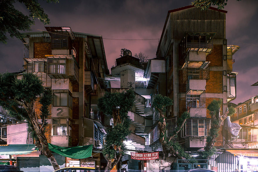South Airport Apartments Front Facade