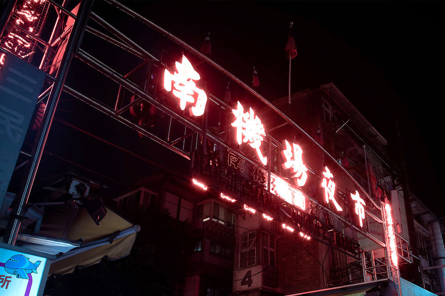 South Airport Apartments Market