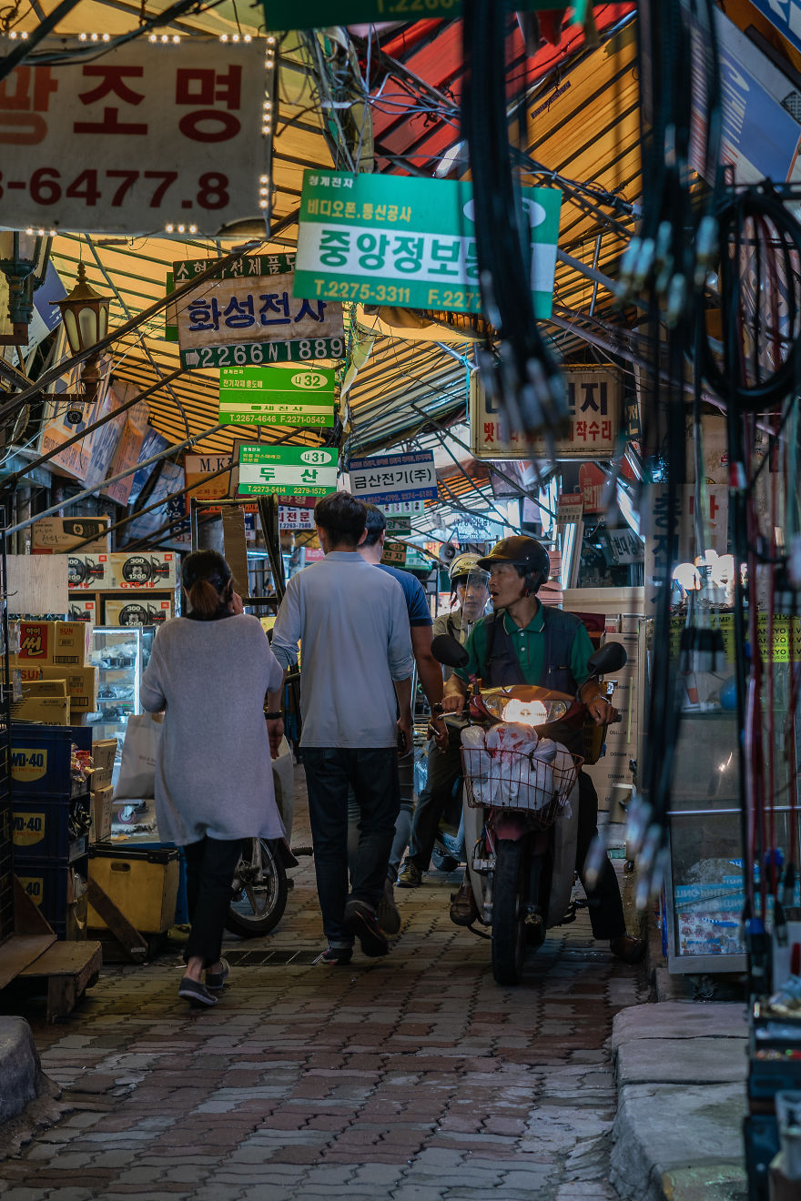 One Of My Favourite Places To Visit. The Maze That Is Kwangjang Market In Seoul.