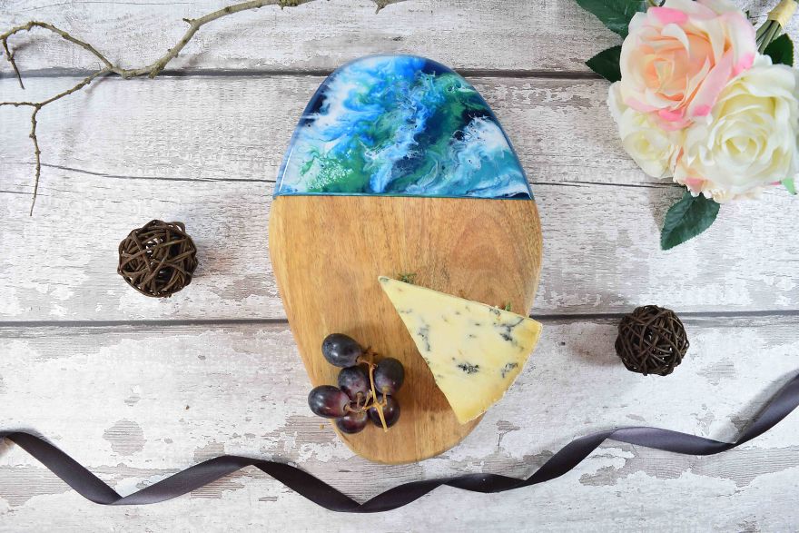 I Decorate Chopping Boards With Resin Art Inspired By Seascapes And Landscapes