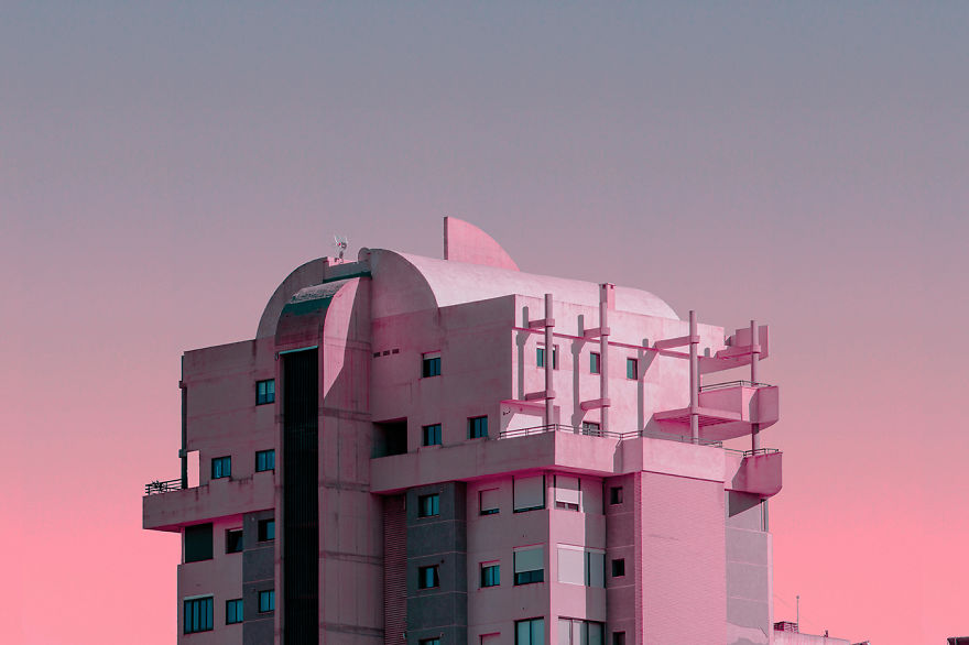 Alien Architecture In Benidorm: I Revisited My Hometown With A Futuristic Aesthetics Alien Architecture In Benidorm: I Revisited My Hometown With A Futuristic Aesthetics