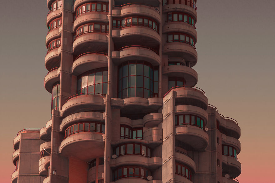 Alien Architecture In Benidorm: I Revisited My Hometown With A Futuristic Aesthetics Alien Architecture In Benidorm: I Revisited My Hometown With A Futuristic Aesthetics
