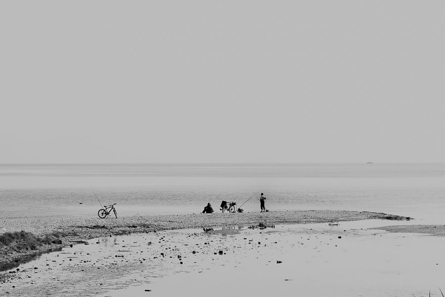 Watching People... In A Minimal Way