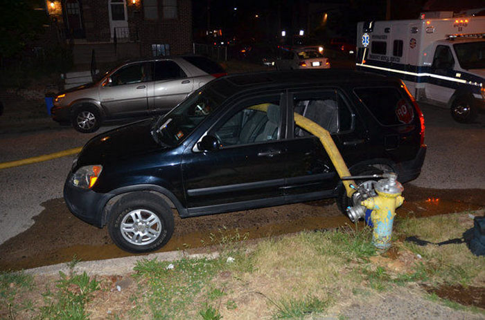 9 Times People Parked Next To Fire Hydrants And Regretted It Later