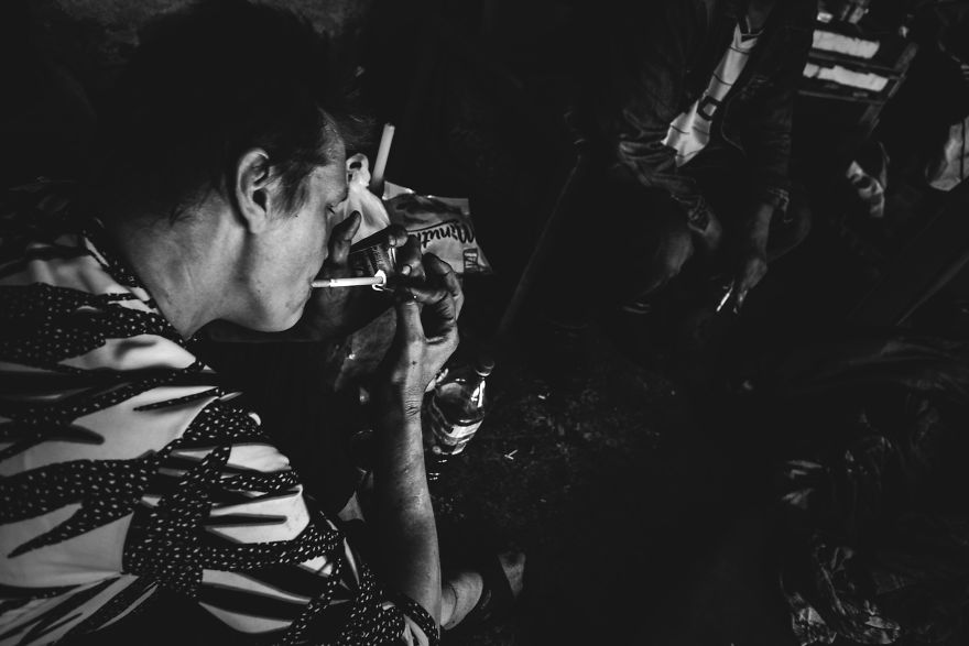 First Pictures That I Made In My Life Show People In Extreme Poverty I Witnessed In My Hometown