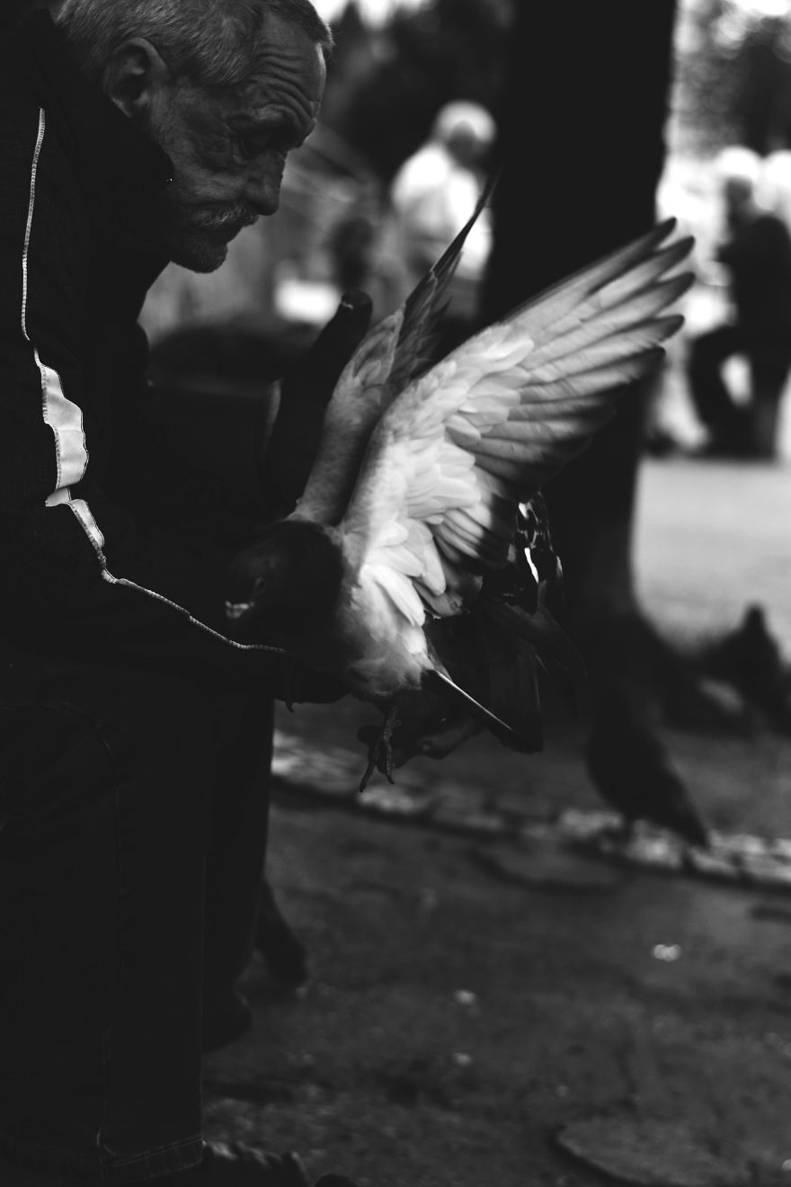 First Pictures That I Made In My Life Show People In Extreme Poverty I Witnessed In My Hometown