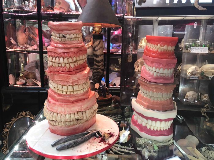 Scary Cakes