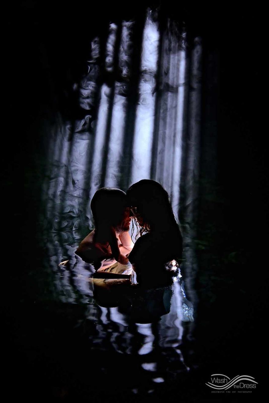 I Capture Love Underwater – Artistic Portraits