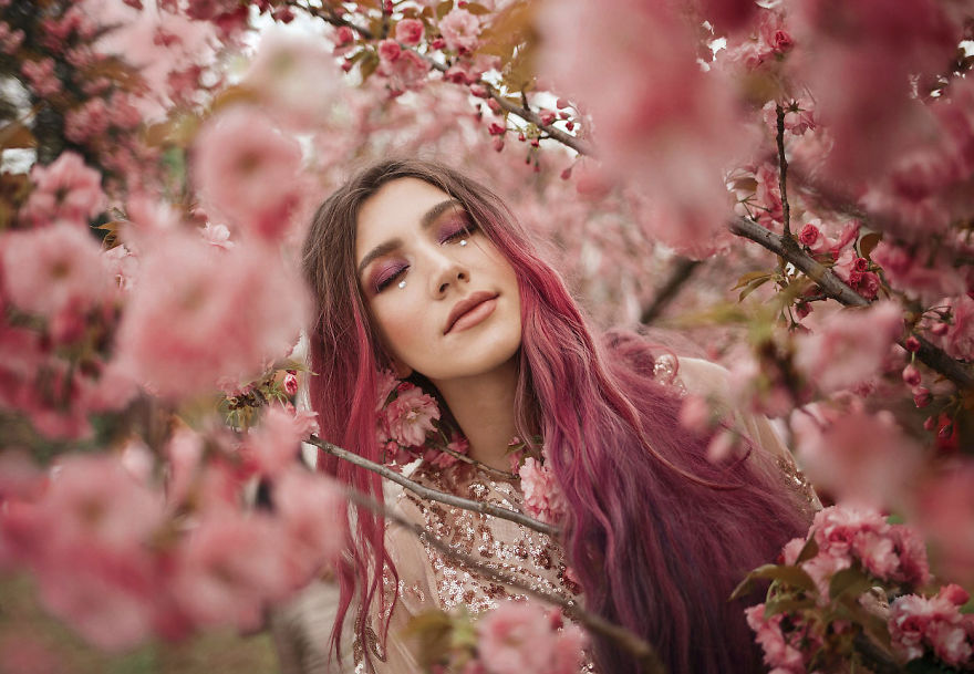 I Create Dreamy Portraits Inspired By Colored Hair And Fairytales