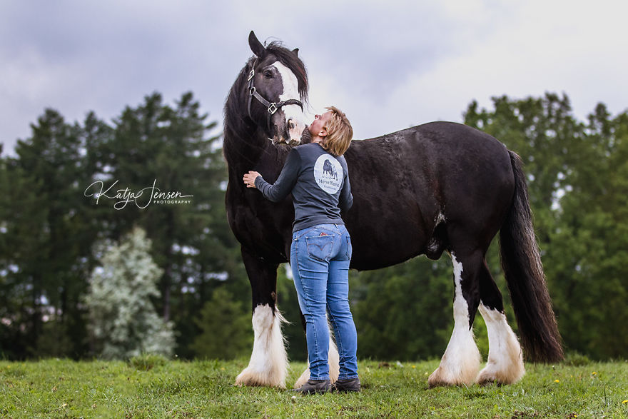 I Photograph The Special Bond Between Horse And Human