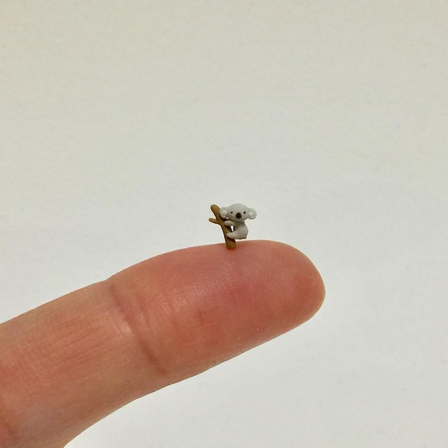 Japanese Artist Kakuho Fujii Creates Tiniest Animal Sculptures