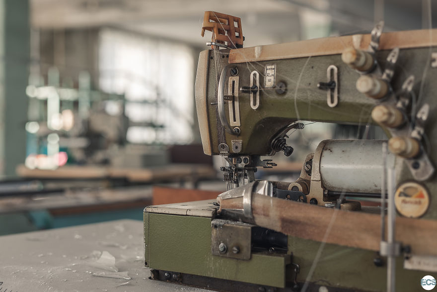 Do Not Forget Me: Capturing The Past Of Abandoned Places Do Not Forget Me: Capturing The Past Of Abandoned Places