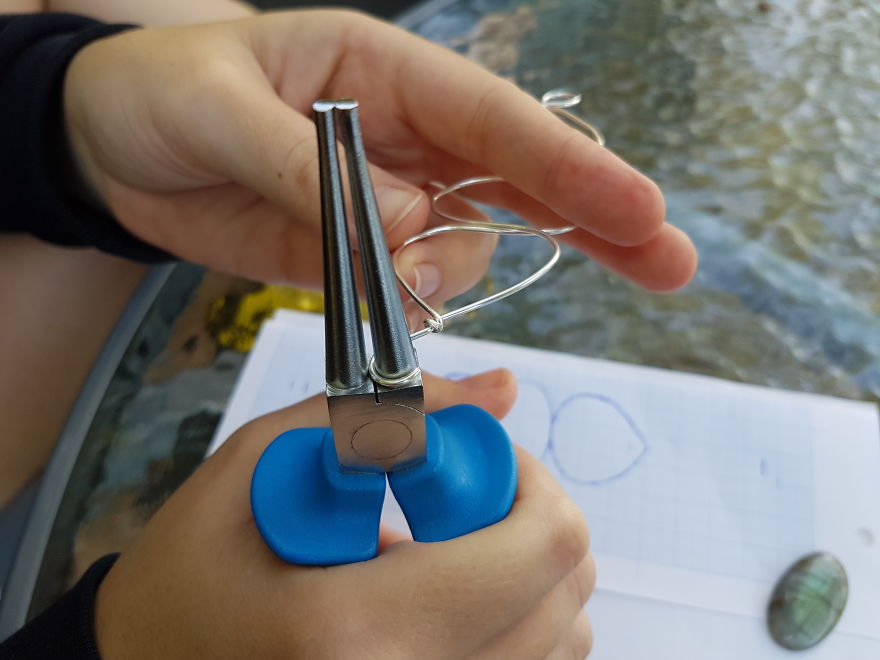 How Did I Make This Labradorite Bracelet