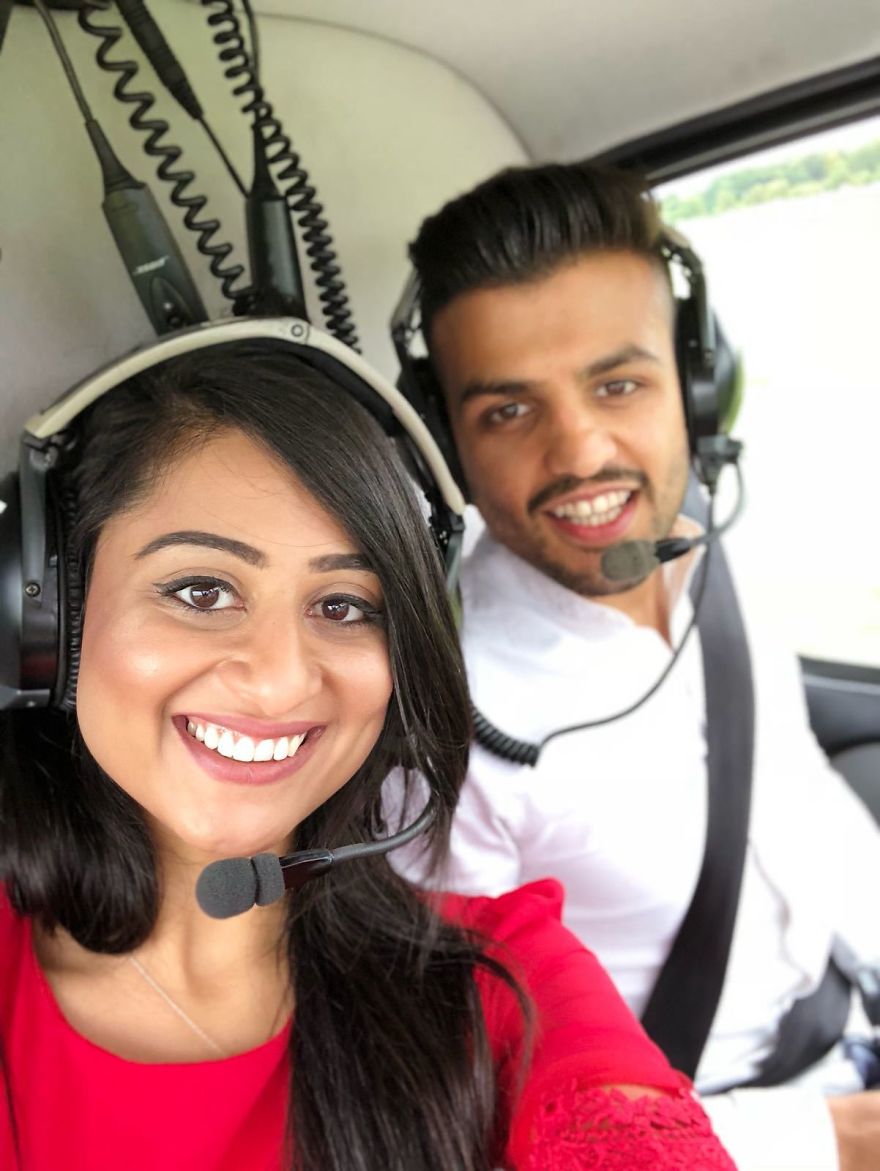 A Man Surprises His Girlfriend With A Proposal Like No Other A Man Surprises His Girlfriend With A Proposal Like No Other