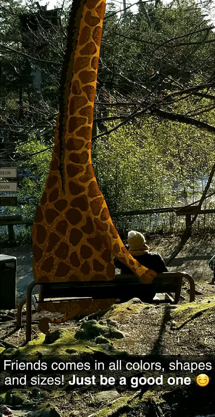 Meet Geeohsnap - The Guy Who Lives In His Own Fantasy World.