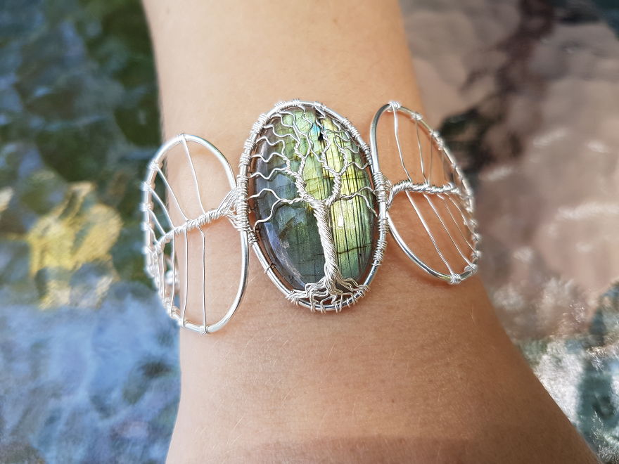 How Did I Make This Labradorite Bracelet