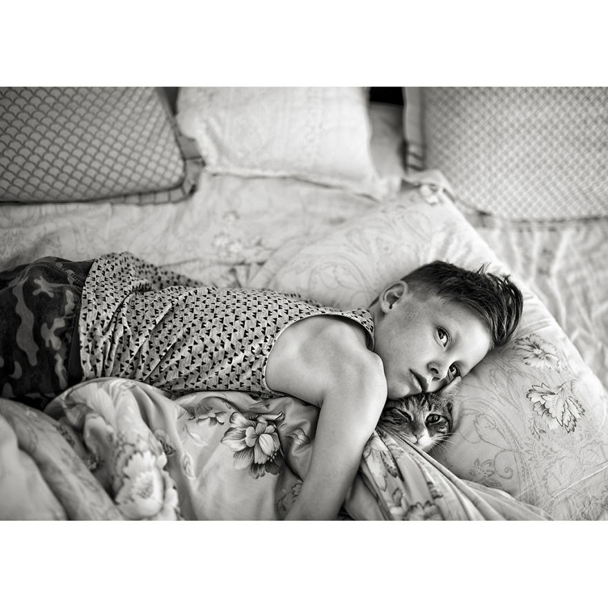 “The Embrace” By Caroline Therese Hodge, Uk (1st Place In The Lifestyle Category)