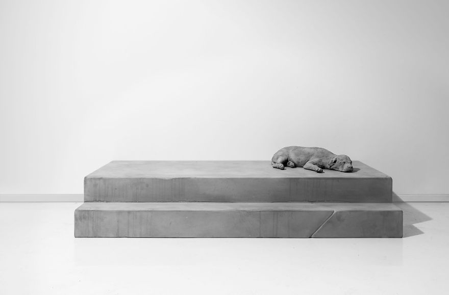 Incredibly Lifelike Sculptures By Belgian Artist Incredibly Lifelike Sculptures By Belgian Artist