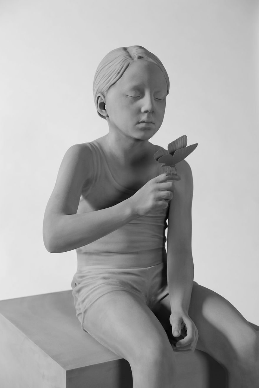 Incredibly Lifelike Sculptures By Belgian Artist