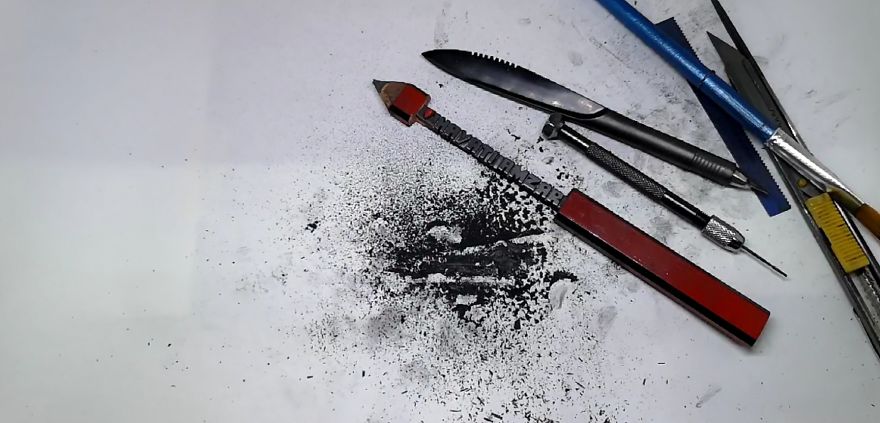 Unique Way To Propose Using A Pencil Sculpture Artwork Unique Way To Propose Using A Pencil Sculpture Artwork